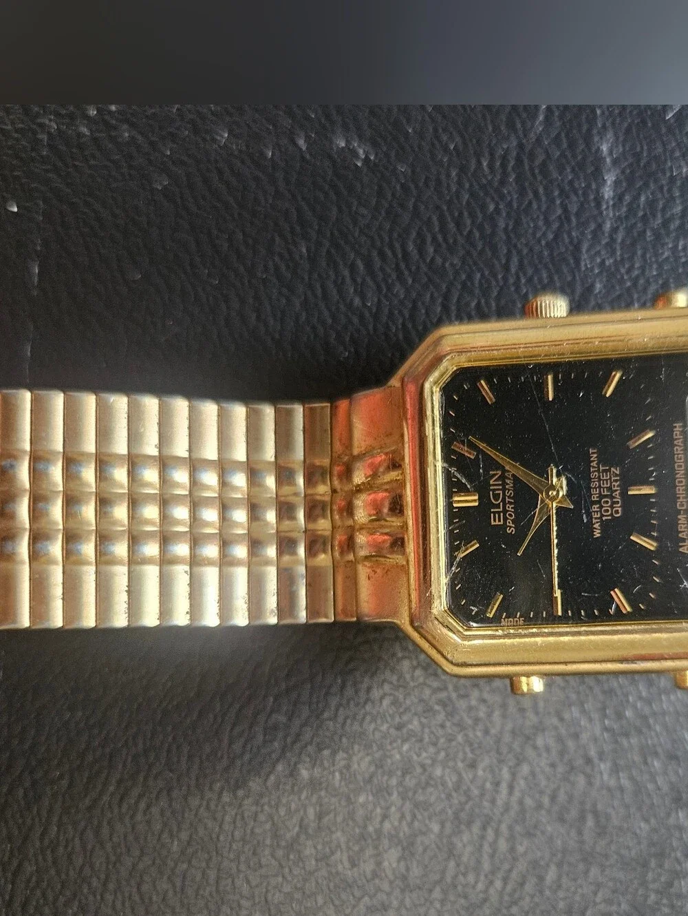 Elgin water resistant 100ft quartz Men's Gold-Tone Dress Watch with Black Dial